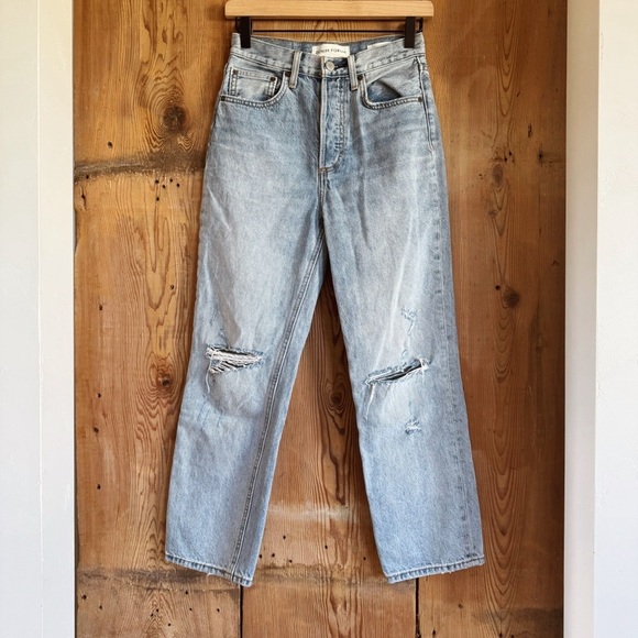 Sz 24 Short Aritzia Denim Forum The Joni High Rise Loose 26l GUC - Picture 1 of 7